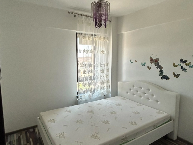 Apartament 3 camere - Valea Lupului