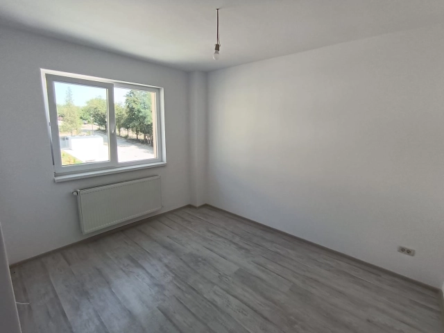 Apartament 3 camere - Popas Pacurari
