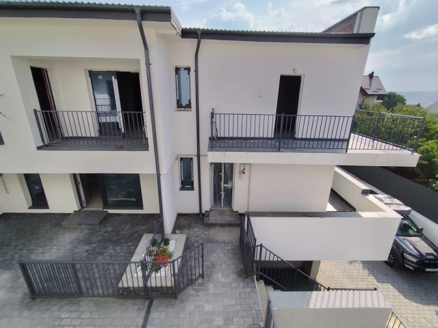 Apartament 3 camere - Valea Lupului