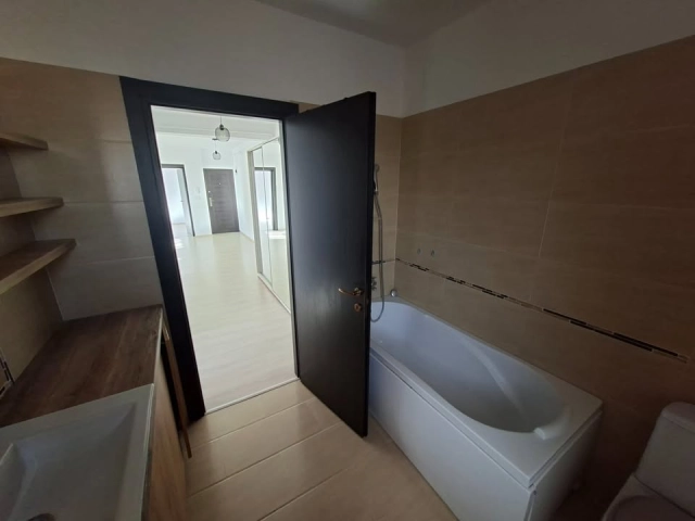 Apartament 3 camere - Popas Pacurari