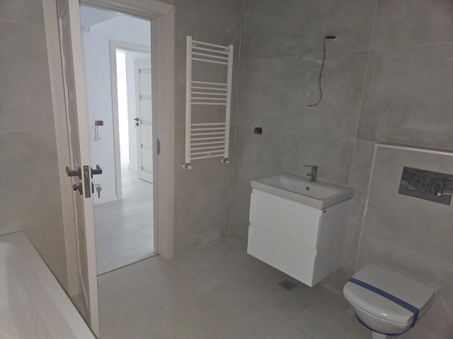 Apartament 3 camere - Popas Pacurari