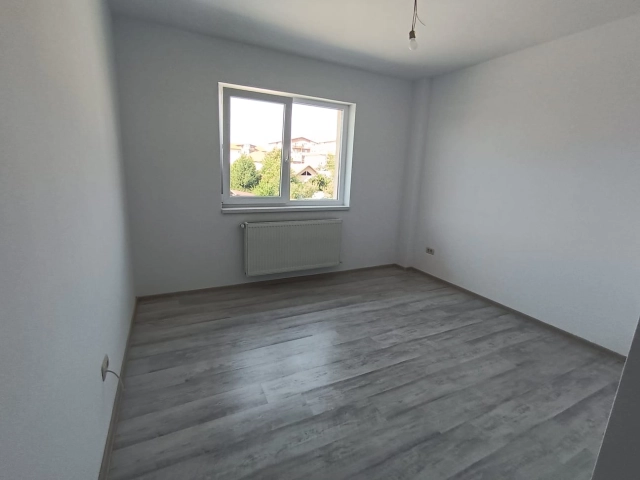 Apartament 3 camere - Valea Lupului