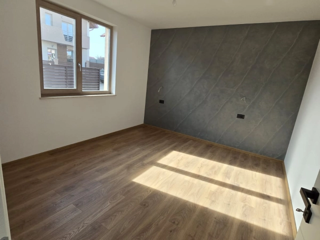Apartament 3 camere - Popas Pacurari