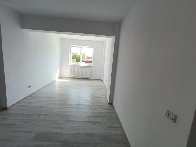 Apartament 3 camere - Popas Pacurari
