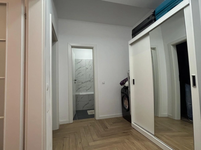 Apartament 3 camere - Pacurari