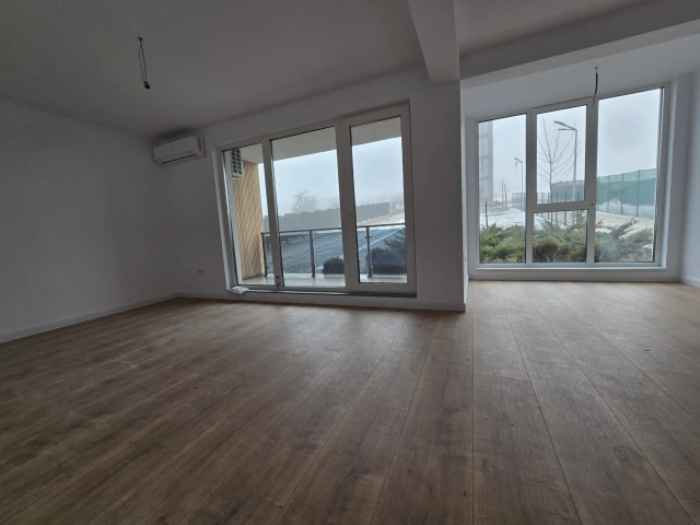 Apartament 3 camere - Rediu