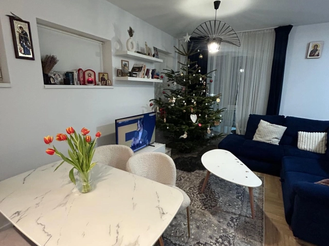 Apartament 3 camere - Pacurari