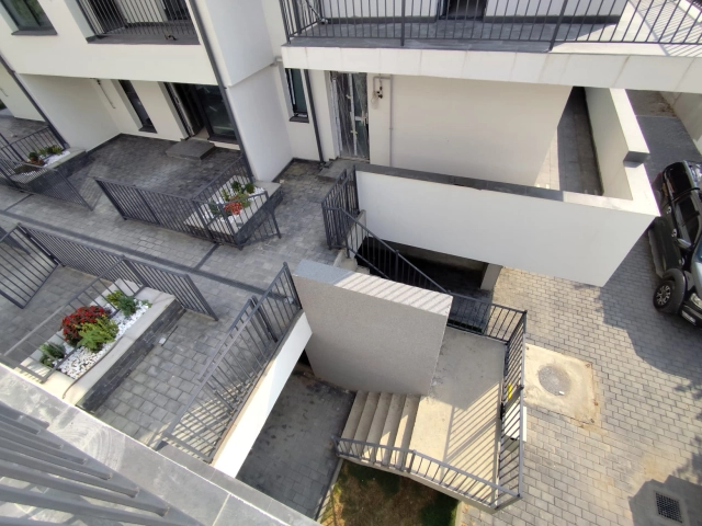 Apartament 3 camere - Popas Pacurari