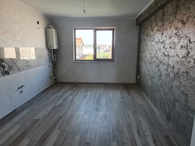 Apartament 3 camere - Pacurari